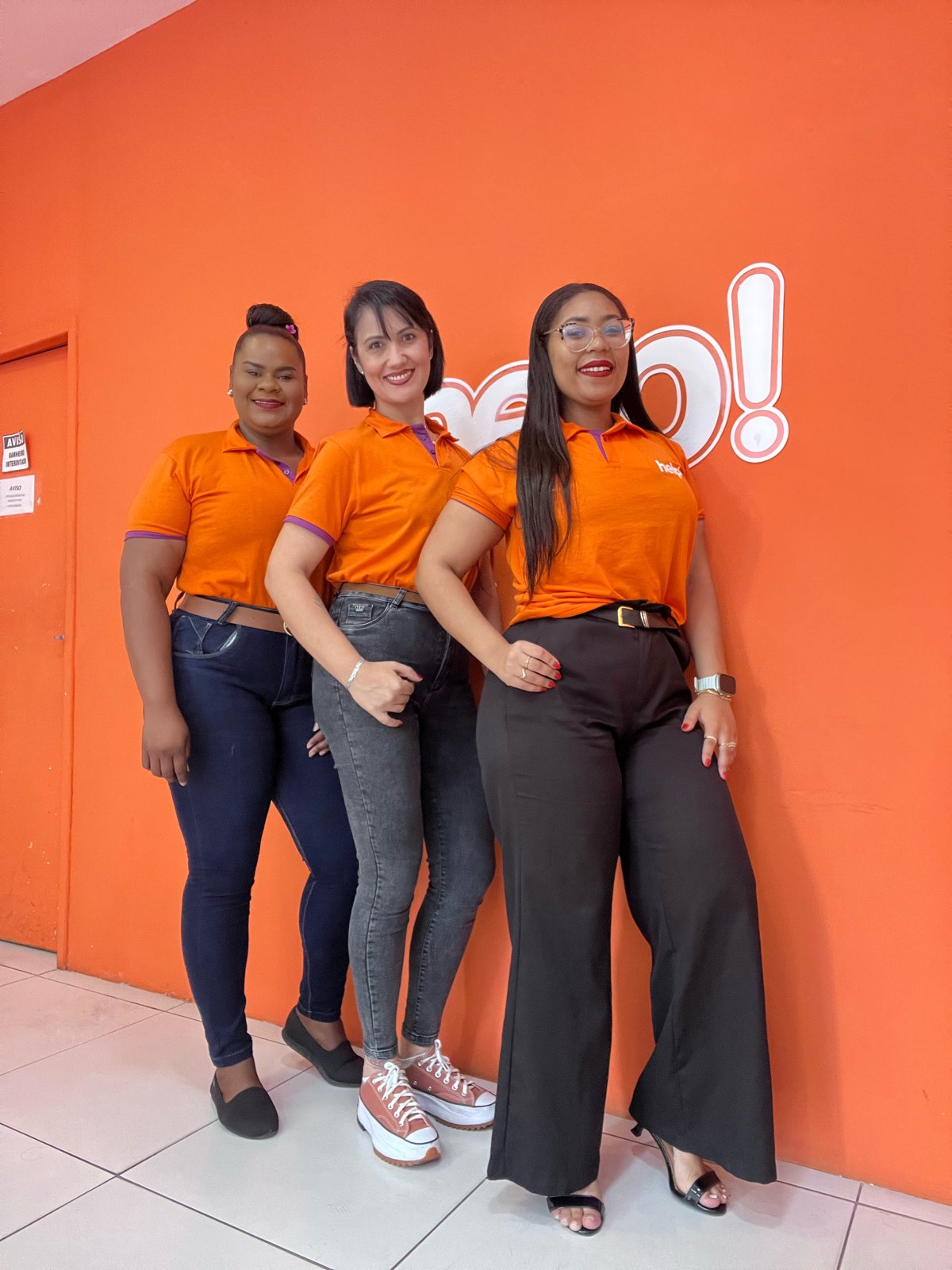 Equipe de atendimento da help! especializada em crédito consignado INSS